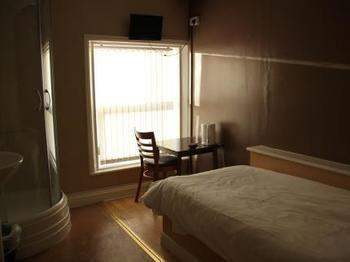 Salford Arms Hotel ภายนอก รูปภาพ